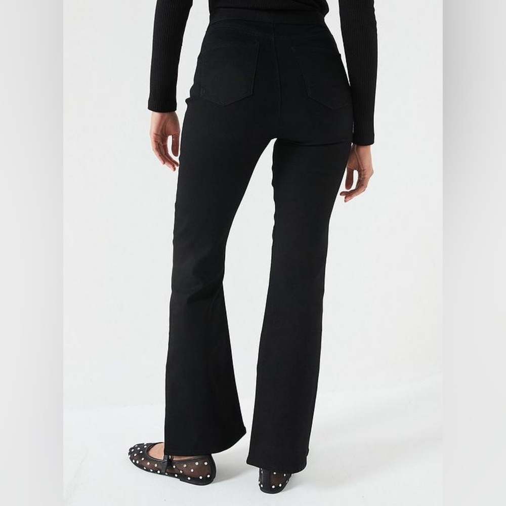 NWOT Style & Co Pull On Classic Black Women's Jeans